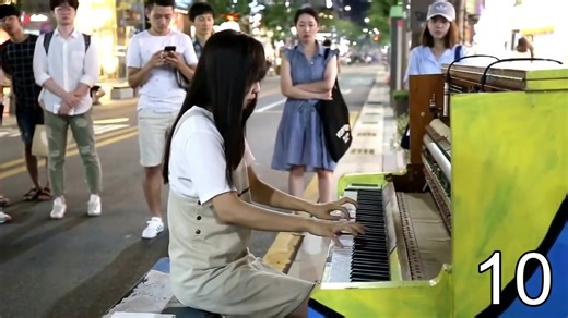 Top 10 Street Piano Performances 街头钢琴表演十佳