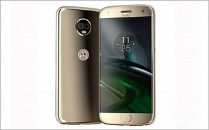 Moto X4 image shows dual cameras and curved screen, launch within weeks