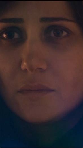 ‎Film news | فیلم نیوز‎ on Instagram‎: "🎥 همزمان با افتتاحیه ۱۲ میلیاردی فیلم سعید روستایی؛ آنونس رسمی «زن و بچه» رونمایی شد .‌ به گزارش روابط عمومی پروژه؛ آنونس رسمی فیلم سینمایی «زن و بچه» به کارگردانی سعید روستایی و تهیه‌کنندگی سیدجمال ساداتیان، همزمان با ثبت فروش ۱۲ میلیاردی این فیلم در سه روز ابتدایی رونمایی شد. .‌‌ «زن و بچه» با ورود به چرخه اکران و با استقبال بی‌نظیر تماشاگران، خون تازه‌ای به رگ‌های سینما بخشید و پیش‌بینی می‌شود در روزها و هفته‌های آینده نیز به درخشش خود ادامه دهد. .‌ طر