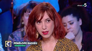"C'est compliqué pour moi d'arbitrer ce qui est raciste ou pas, parce que le racisme, je ne le vis pas". La dessinatrice Pénélope Bagieu @PenelopeB #CPolitique | C Politique