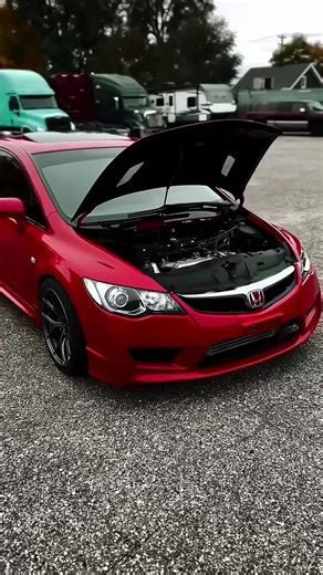 Honda Civic FD2 JDM - Impressive Engine and Rim!