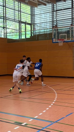 Das wäre ein so wilder Poster gewesen😱