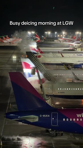 Best apron view from the BA Lounge at LGW S Terminal #aviation #planes #britishairways #planespotting