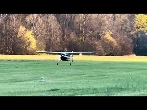 Cessna 195 landing