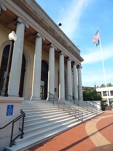 UPDATED: Selectmen Vote to Offer State Memorial Building & Danforth Building for New Mass Bay Community College Campus