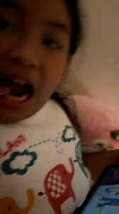 Pumipili pa ng ibibigay ng tooth fairy. | BELLAchuy