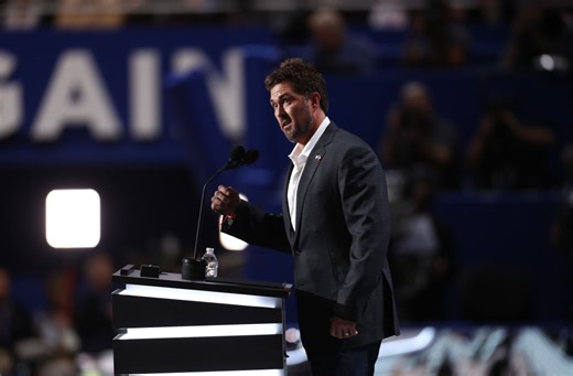 Navy Seal Marcus Luttrell goes off-script at RNC in stunning tear-jerker speech