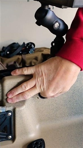 Kayak rigging is hard on the fingers #fishing #shorts