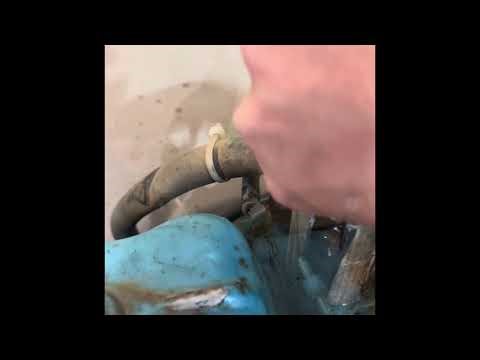 International DT466 Injector Removal