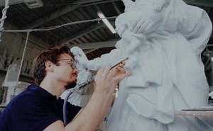 Cody: “El arte es un puente entre el hombre y Dios”