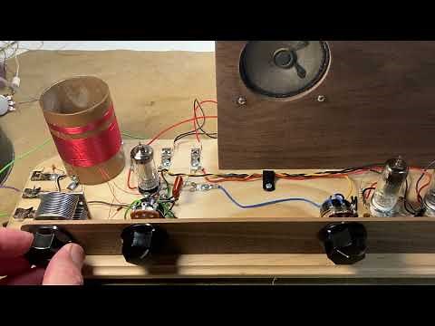 Armstrong Regen Receiver with Amplifier