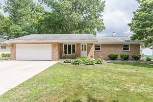 1515 Argonne Dr, Green Bay, WI 54304 - MLS 50302907 - Coldwell Banker