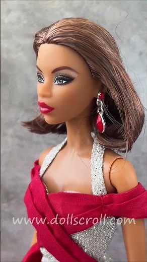 Mattel - Barbie - Barbie x Bob Mackie 2023 Holiday Angel Doll - Tamika - Doll