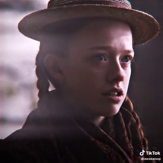 Exploring Anne and Gilbert's Relationship in 'Anne with an E'