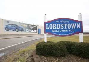 GM begins hiring 1,100 at its Lordstown Ultium battery plant