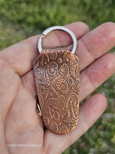 Seaside Seahorse and Shells Copper Key Chain - Etsy
