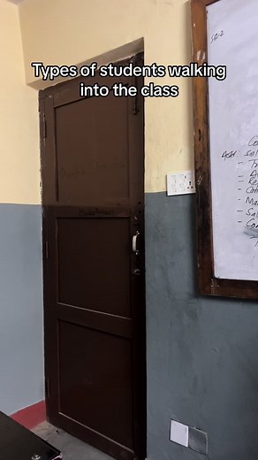 Types of students in edmark ❤️#foryoupage #edmarkacademyclz #kalanki #edmarkcollege #addmissionopenhurryup🥰🥰