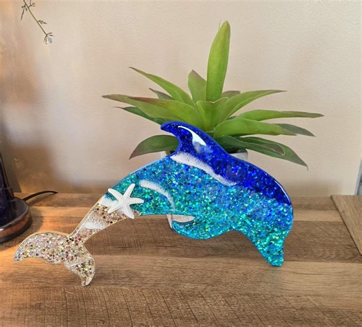 Sparkly Dolphin Wall Art With Glitters, Starfish and Epoxy Resin Finishing for a Glass-like Apperance, Dolphin Lover Gifts, Dolphin Decor - Etsy
