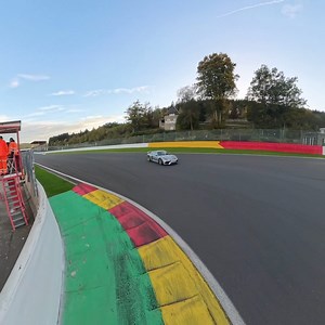 5 minutes before the end of the day 😍 Check out our upcoming track days: https://circuit-days.co.uk/ #instacar #becauseracecar #tracktool #tracktoy #trackspec #supercar #speed #circuitdays #trackday #trackcar #tracktimeuk #trackaddict #racetrack #cars #oultonpark #anglesey #silverstone #cadwellpark #donington #brandshatch #croftcircuit #thruxton #nurburgring #spafrancorchamps #snetterton #nordschleife #zandvoort #mallorypark #navarra | Circuit Days