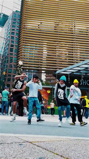 Blue Dance: A Nostalgic Journey through the 90s and 00s