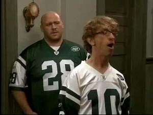 Less Than Perfect 02x04 - New York Evening