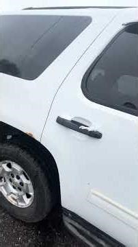 2009 Chevrolet Tahoe LS.