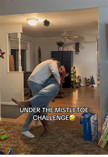 Enjoying Family Fun at the Farm During Mistletoe Season