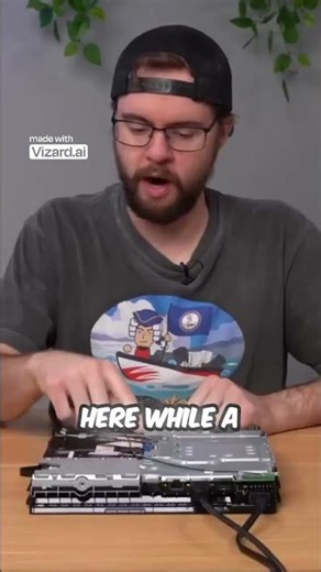 Unplugging the Disc Drive from a RUNNING PS4! (Crash)