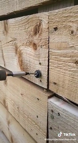 How to Repair Bowed Timber Fences: Expert Tips and Techniques