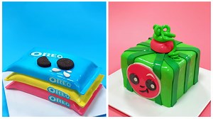 A truly satisfying beauty cake in the making! 🎂✨