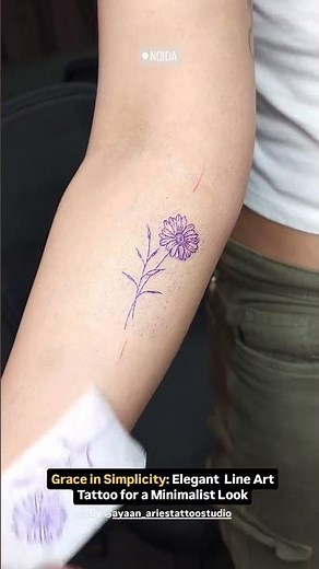 Elegant Minimalist Flower Tattoo | Tattoo Idea for Girls | #tattooideas #tattooideasforwomen