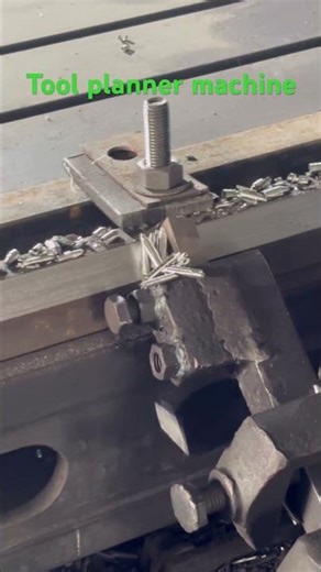 Tool planner machine, square wire ko V cutting🙏🙏🙏🙏🙏👍👍👍👍👍😎😎😎🤪🤪🤪🤪🤪