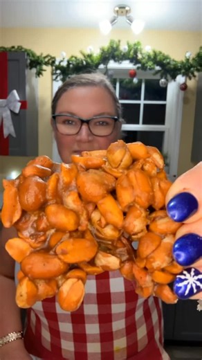 Peanut Cake | Caribbean Sweet Treat Crunchy and Sweet. This Caribbean peanut cake is one of those treats that looks simple — but the technique matters 🥜✨ Roasted peanuts, caramelized sugar, and just the right timing. Once it sets, it hardens exactly the way peanut cake should. If you know, you know. And if you don’t… this one might surprise you. 🎥 The full step-by-step tutorial is coming soon on my YouTube channel (You’ll want the method for this — trust me.) 💬 Tell me below: Peanut cake or c