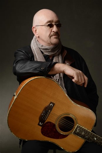 Dave Mason, Rock Hall legend and Traffic co-founder, dies at 79
