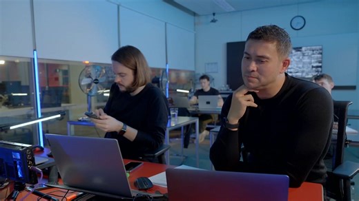 The Scammers getting caught