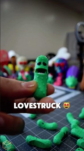 3D Printed Tickle Pickles – 8 Funny Moods in One Print! #3dprinting #pickle #food #funny