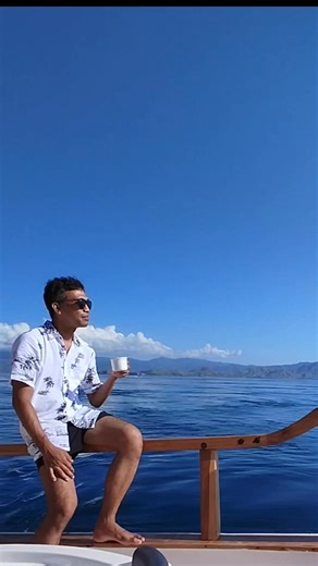 They said AI can create anything. So I typed: “Create me.” This is the result 😅 #coffeetime | Gibbor Tempeh