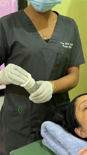 A chemical peel helps remove dead skin cells, improve texture, reduce pigmentation, and reveal brighter, healthier skin. ✨ Safe, effective, and tailored to your skin needs. Visit The Skin Studio to start your glow journey. #theskinstudio #biratnagar #chemicalpeel #drjyotikarki #fyp