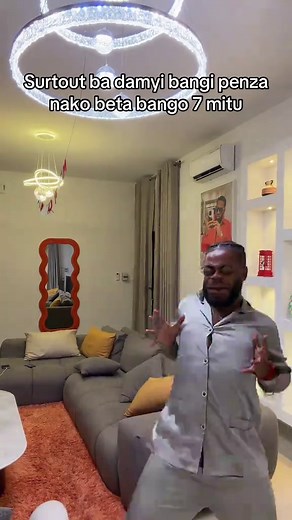 LE ROI DE TIKTOK GEDEON🇨🇩✈️ (@gedeon.leroi.de.tiktok)’s videos with son original - EL Tempo Simple Citoyen🇨🇩