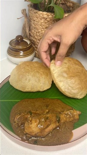 Poori Chicken Curry Recipe | Fluffy Poori with Spicy Chicken Curry | Perfect Weekend Breakfast