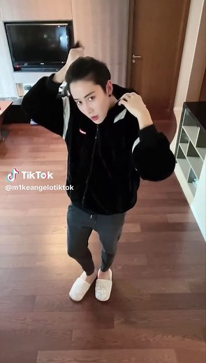 Wiggle Wiggle Challenge: The New Trend Explained