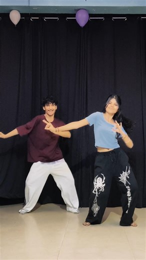 Bhangra 😉🕺 #viral #explore #love #duo #partner #bhangra #punjabisong #punjabimusic