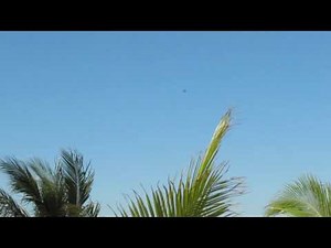 Canon Powershot SX20 IS super zoom camera HD High Definition