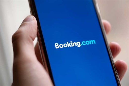 Do Wall Street Analysts Like Booking Holdings Stock?