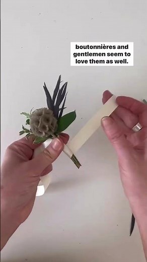 Quick DIY greenery boutonniere!
