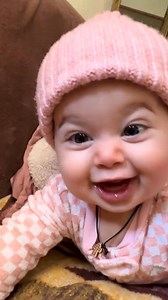 Adorable angel ❤️❤️❤️❤️. #adorable #beautiful #Amazing #cute #angels #baby . Credit: All credit to the creator. | Happi Place