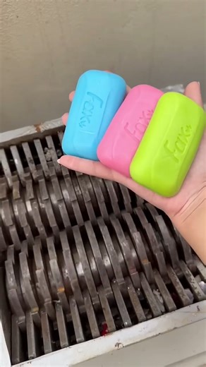 Shredding Stuff | Gojzer #short🍎🍊😱