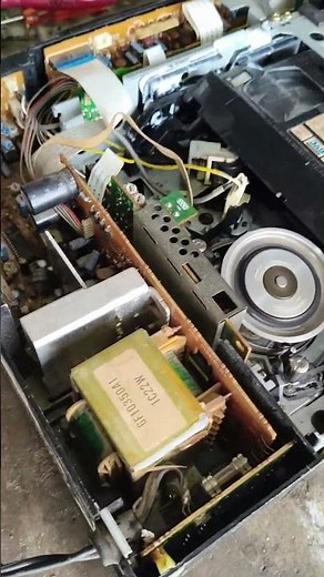 Old VCR Repairing Service Centre Shop #old #vcr #vhs #vhsrecords #video #cassette #recorder #repair