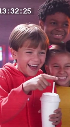 Another Epic Skit From GREEN ALIEN MAN #fortnite #humanbill #greenalienman #fortnitefunny #fortnites