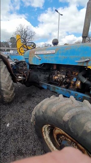 Roadless Fordson Super Major Ploughmaster 6/4 4WD 5.4 Litre 6-Cyl Diesel Tractor (90 HP)